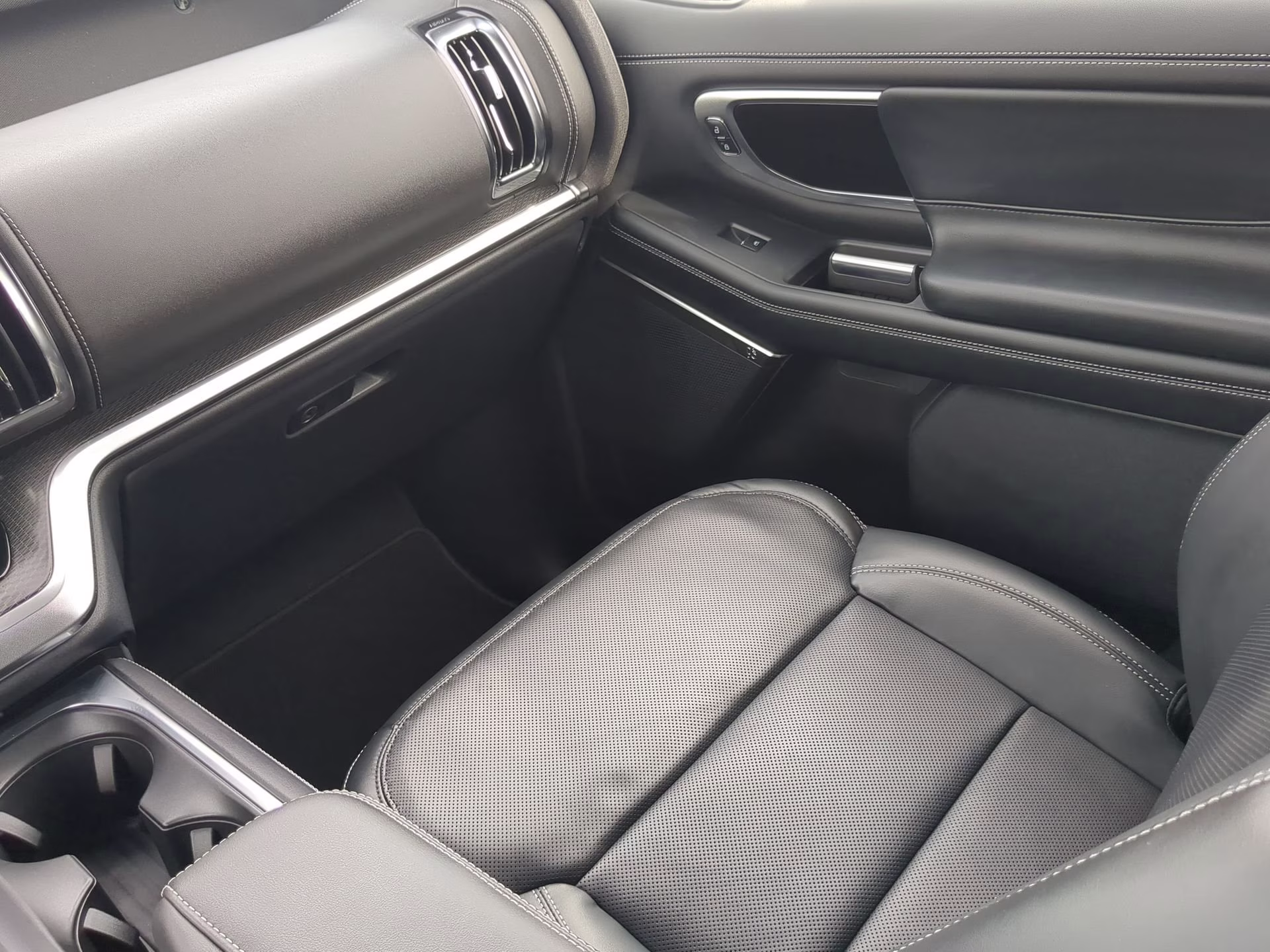 2026 Dark Matter Gray Metallic Ford Expedition Platinum 4X4 SUV