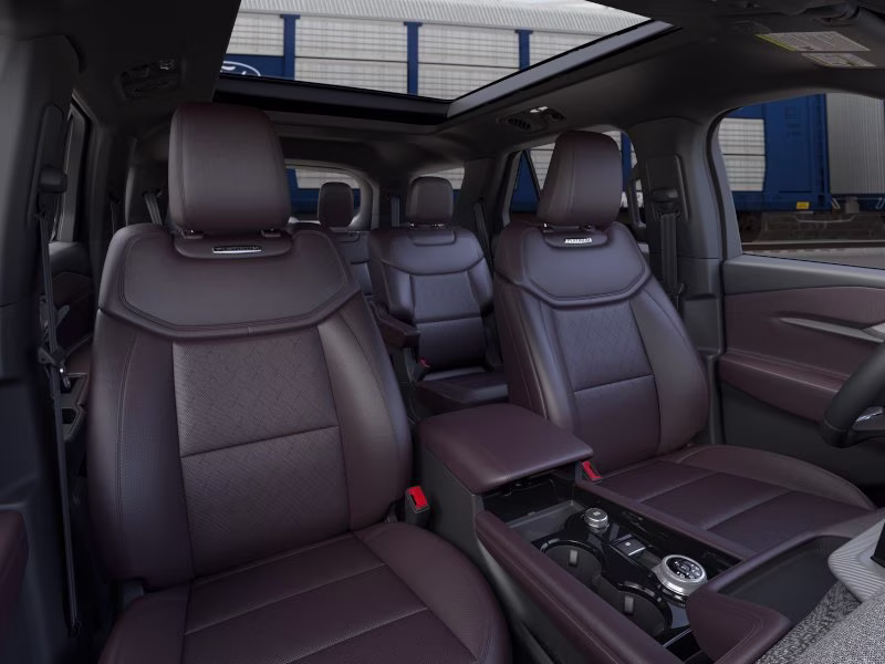 2026 Space White Metallic Ford Explorer Platinum RWD SUV