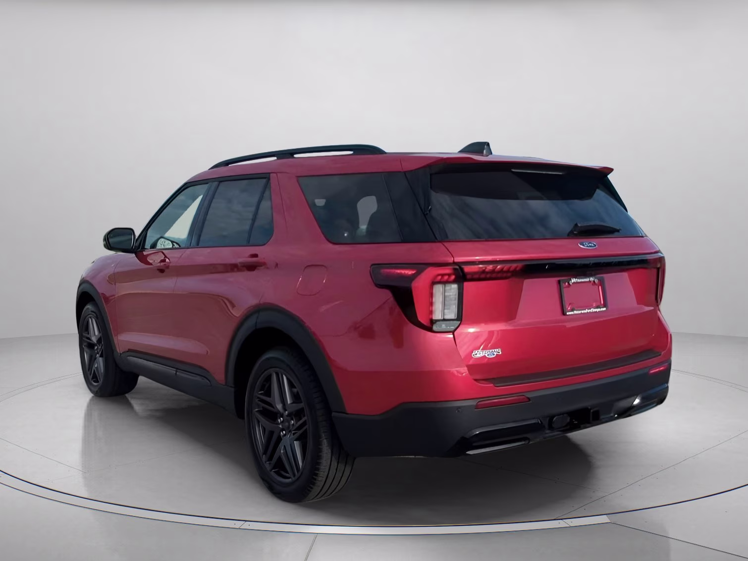 2026 Rapid Red Metallic Tinted Clearcoat Ford Explorer ST-Line RWD SUV