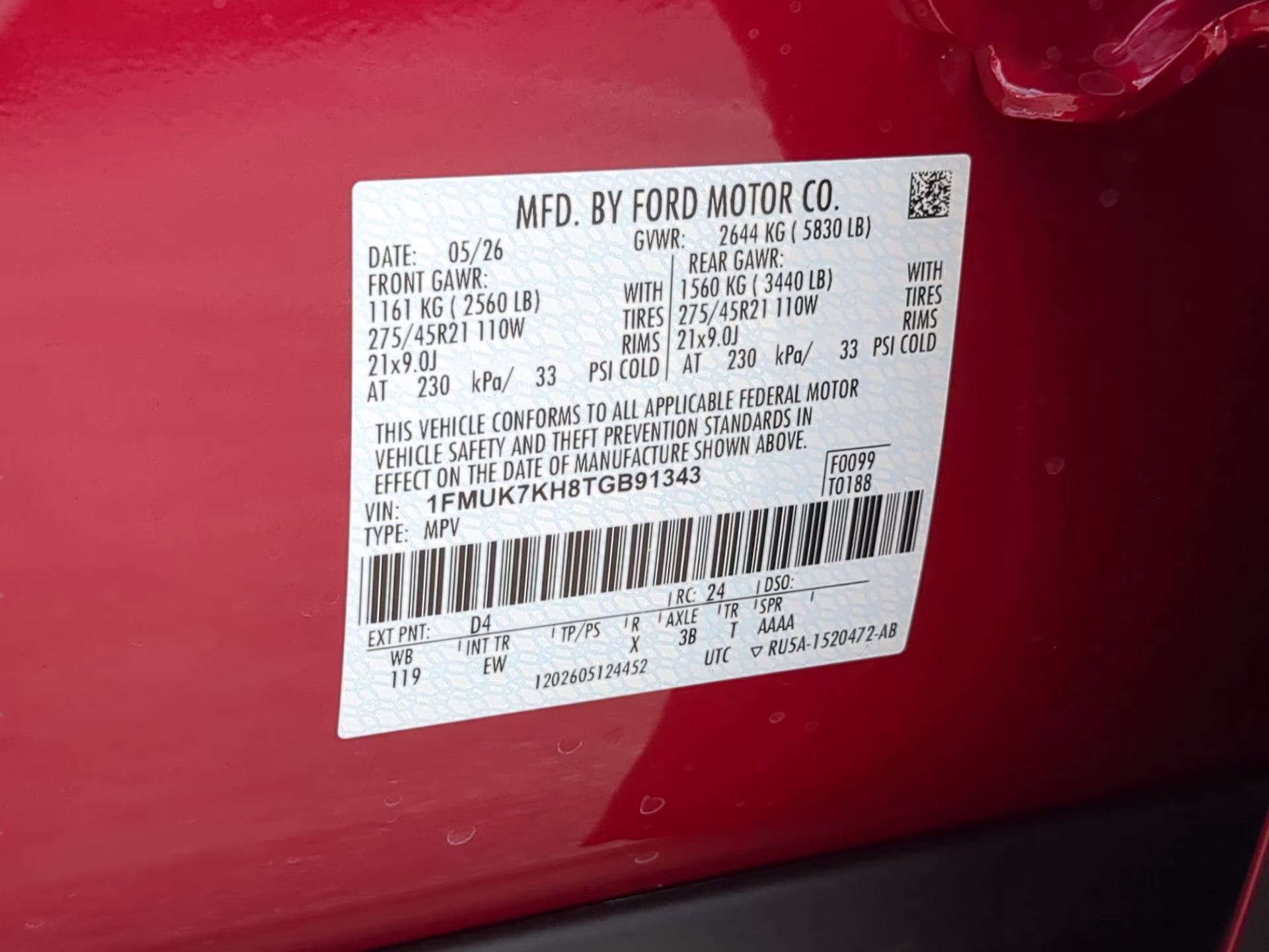 2026 Rapid Red Metallic Tinted Clearcoat Ford Explorer ST-Line RWD SUV