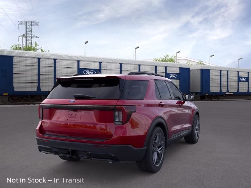 2026 Rapid Red Metallic Tinted Clearcoat Ford Explorer ST-Line RWD SUV