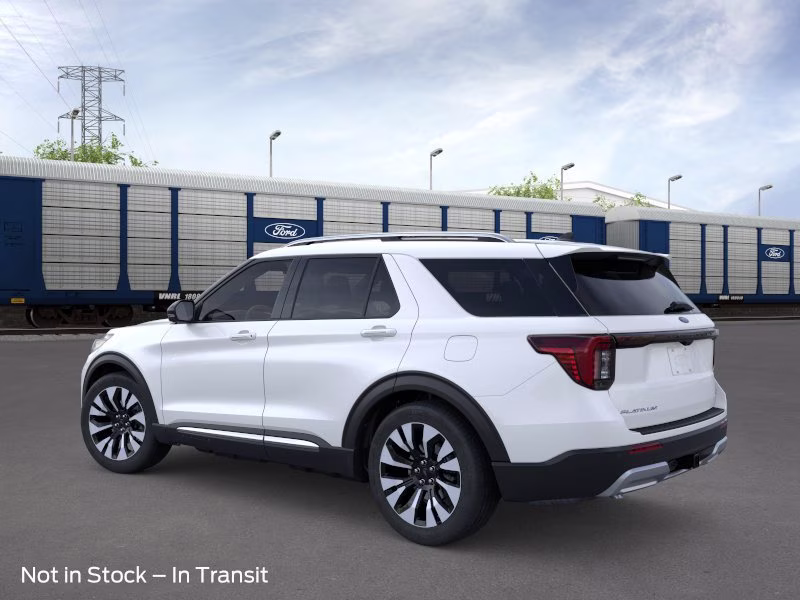 2026 Star White Metallic Tri-Coat Ford Explorer Platinum 4X4 SUV
