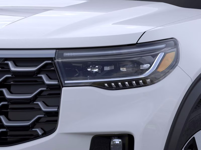 2026 Space White Metallic Ford Explorer Platinum 4X4 SUV