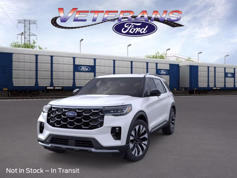 2026 Star White Metallic Tri-Coat Ford Explorer Platinum 4X4 SUV