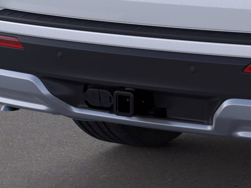 2026 Star White Metallic Tri-Coat Ford Explorer Platinum 4X4 SUV