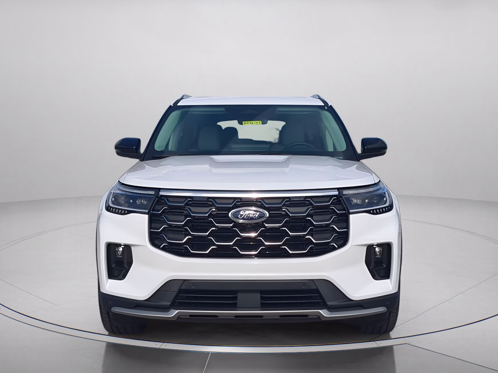 2026 Star White Metallic Tri-Coat Ford Explorer Platinum 4X4 SUV