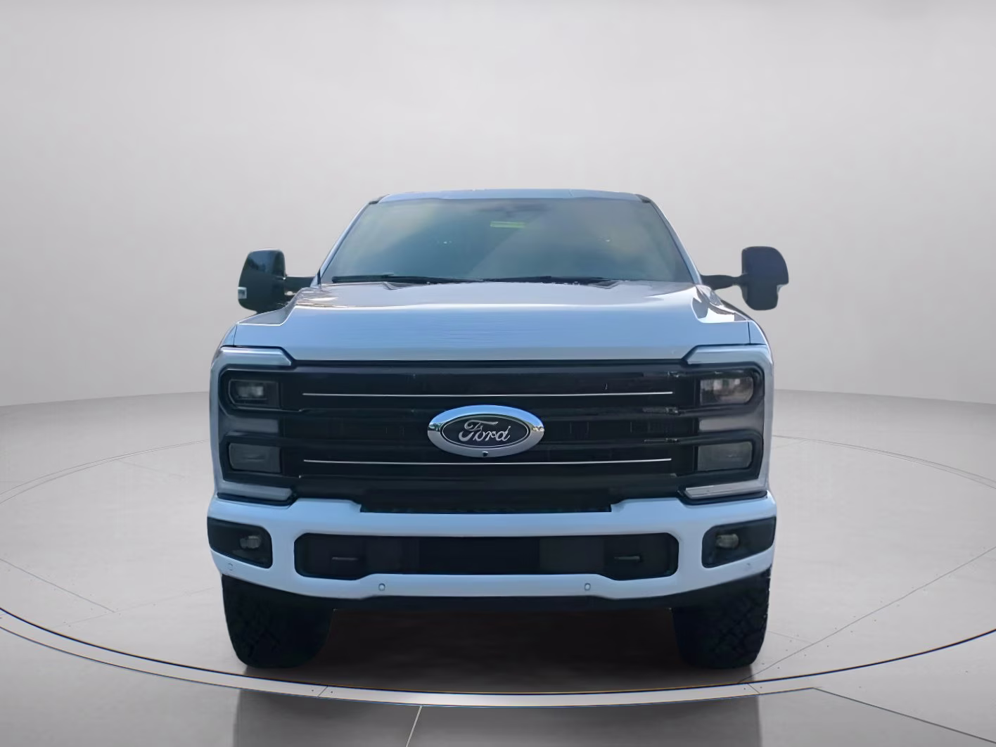 2026 Star White Metallic Tri-Coat Ford Super Duty F-250 SRW Platinum Crew Cab Pickup 4X4 Truck