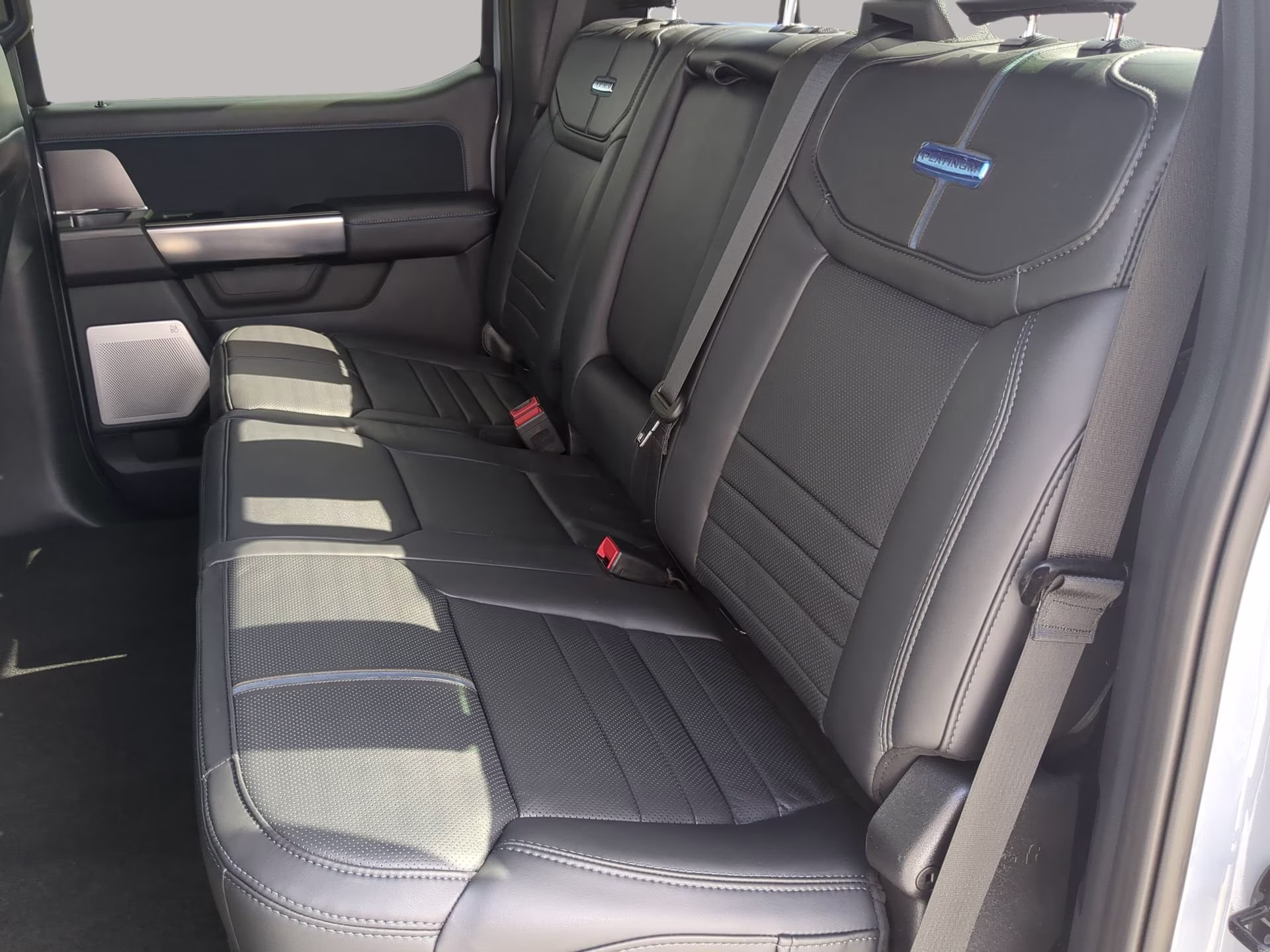 2026 Glacier Gray Metallic Tri-Coat Ford Super Duty F-250 SRW Platinum Crew Cab Pickup 4X4 Truck