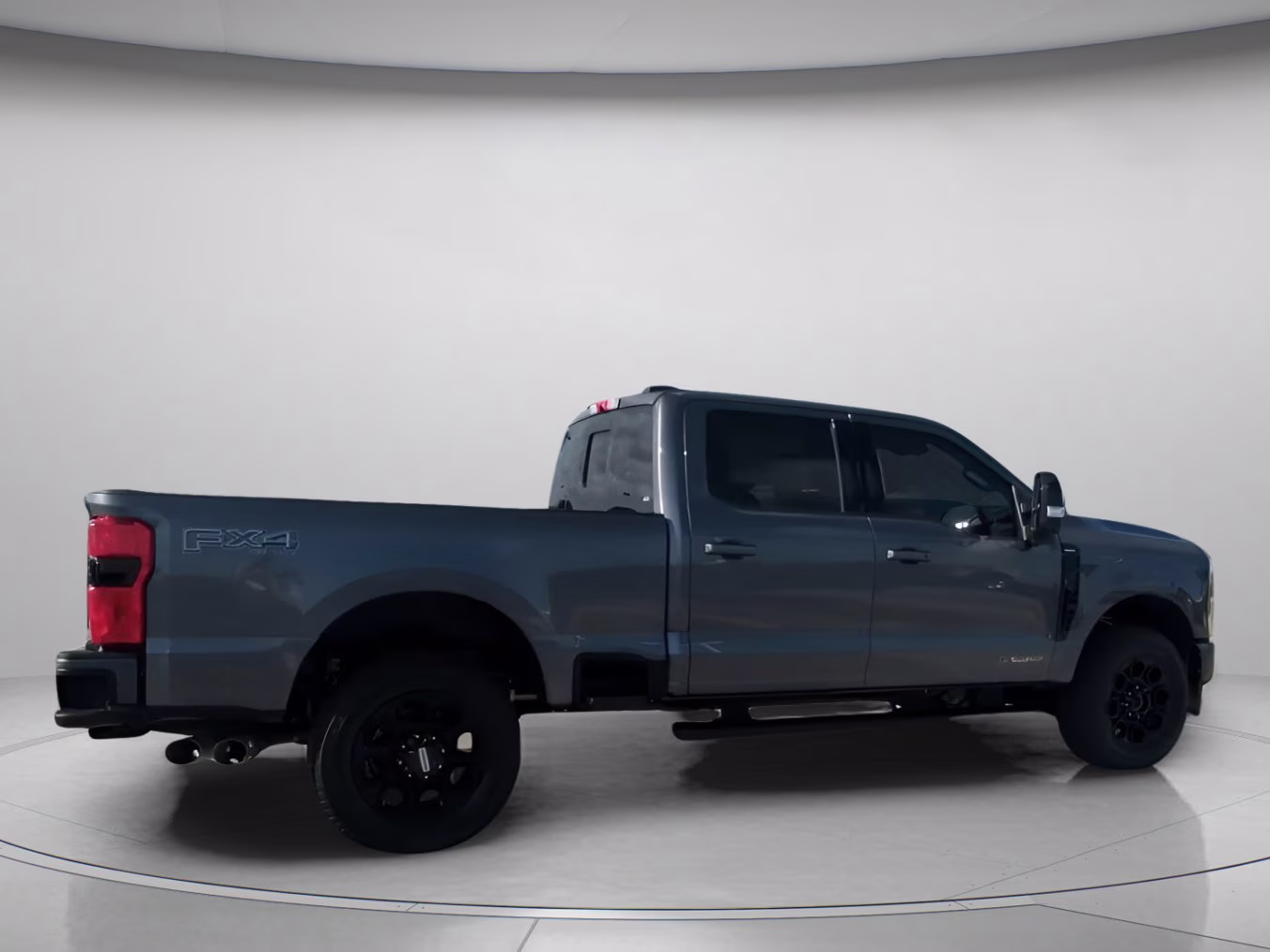 2026 Carbonized Gray Metallic Ford Super Duty F-250 SRW LARIAT Crew Cab Pickup 4X4 Truck