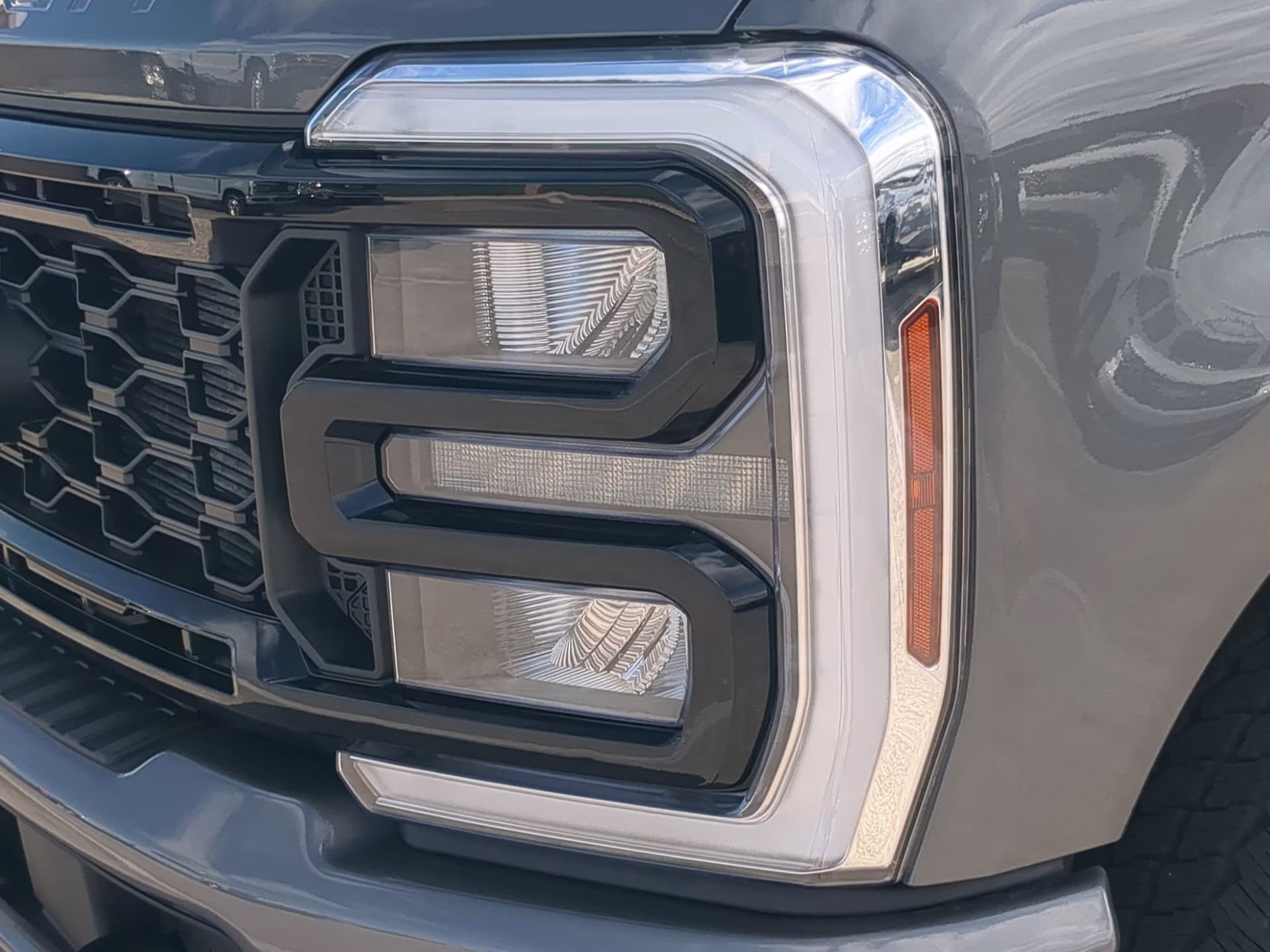 2026 Carbonized Gray Metallic Ford Super Duty F-250 SRW LARIAT Crew Cab Pickup 4X4 Truck
