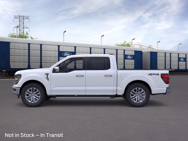 2026 Oxford White Ford F-150 XLT Crew Cab Pickup 4X4 Truck