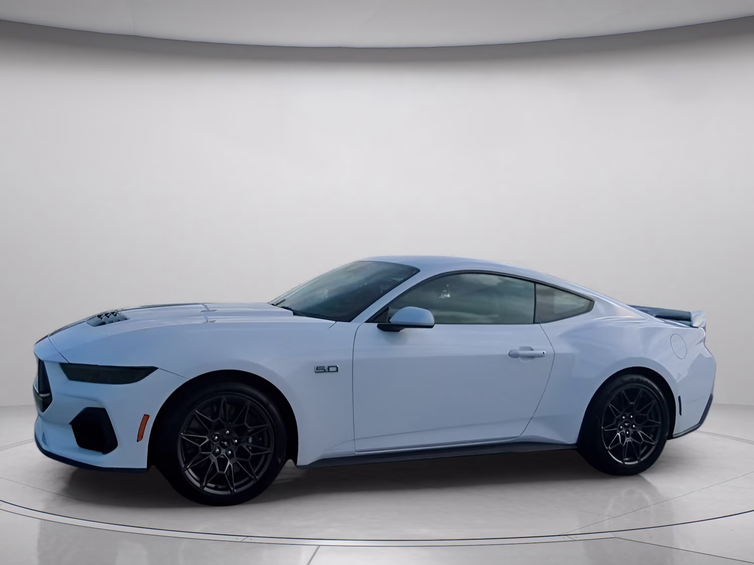 2026 Oxford White Ford Mustang GT Premium RWD Coupe