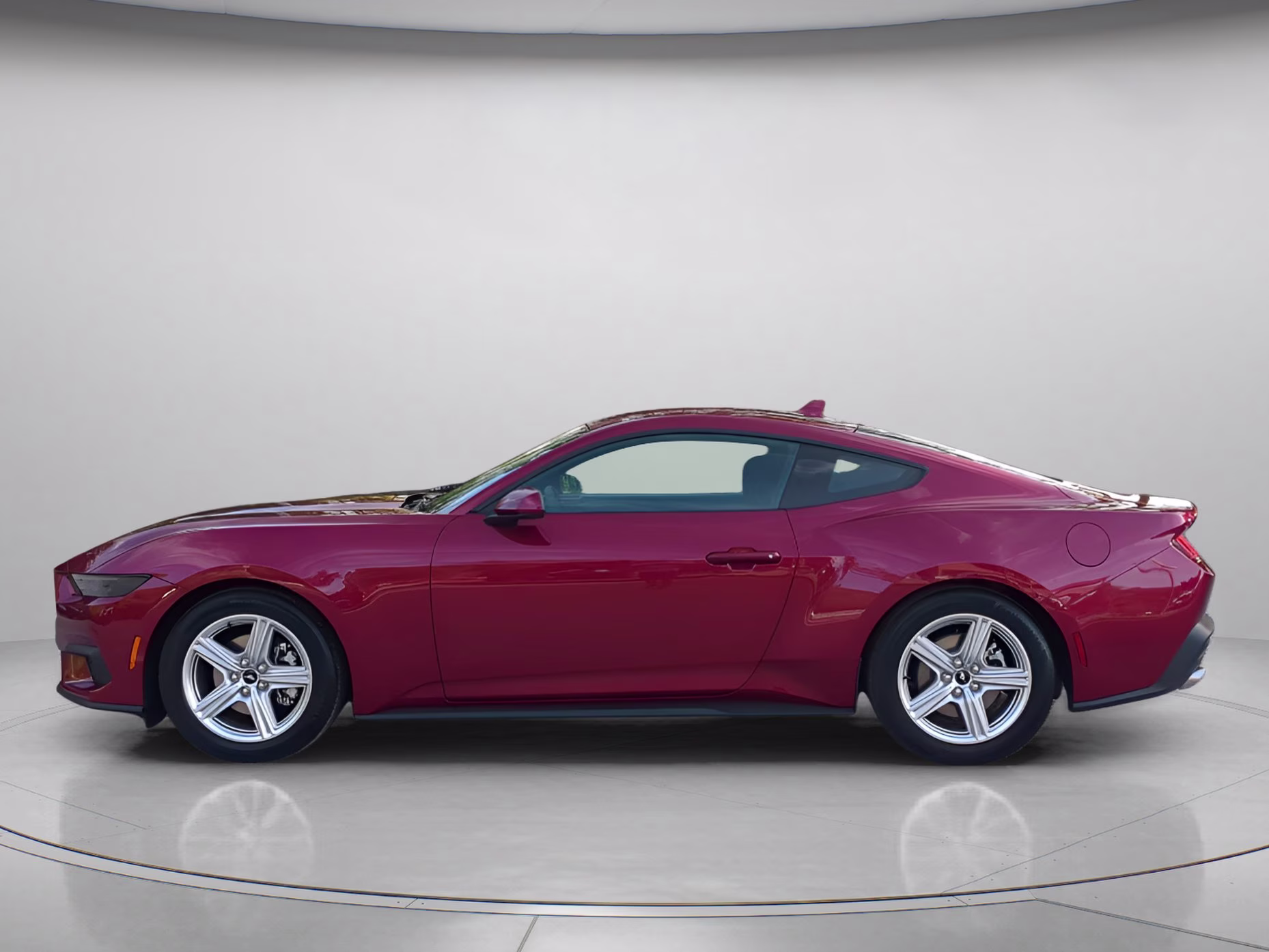 2026 Molten Magenta Metallic Tinted Clearcoat Ford Mustang EcoBoost RWD Coupe