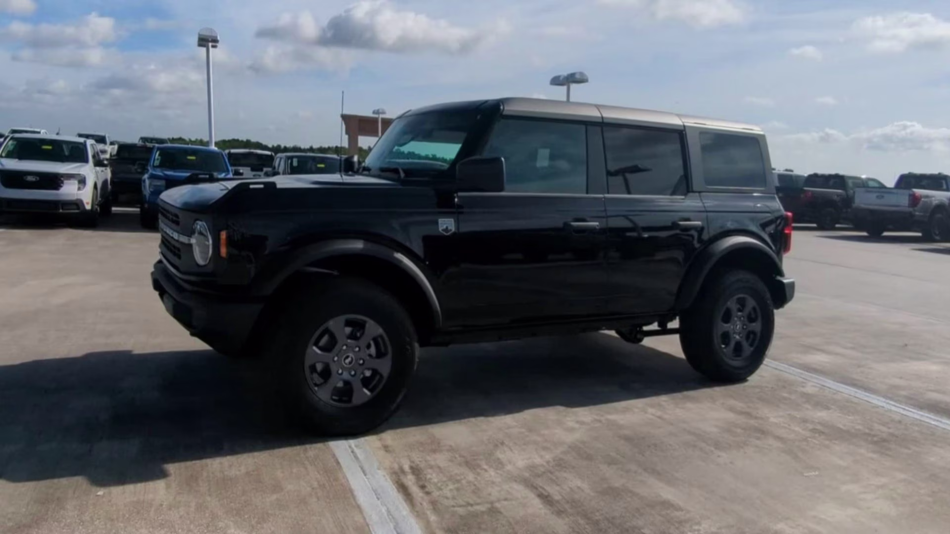 2026 Shadow Black Ford Bronco Big Bend 4X4 Convertible
