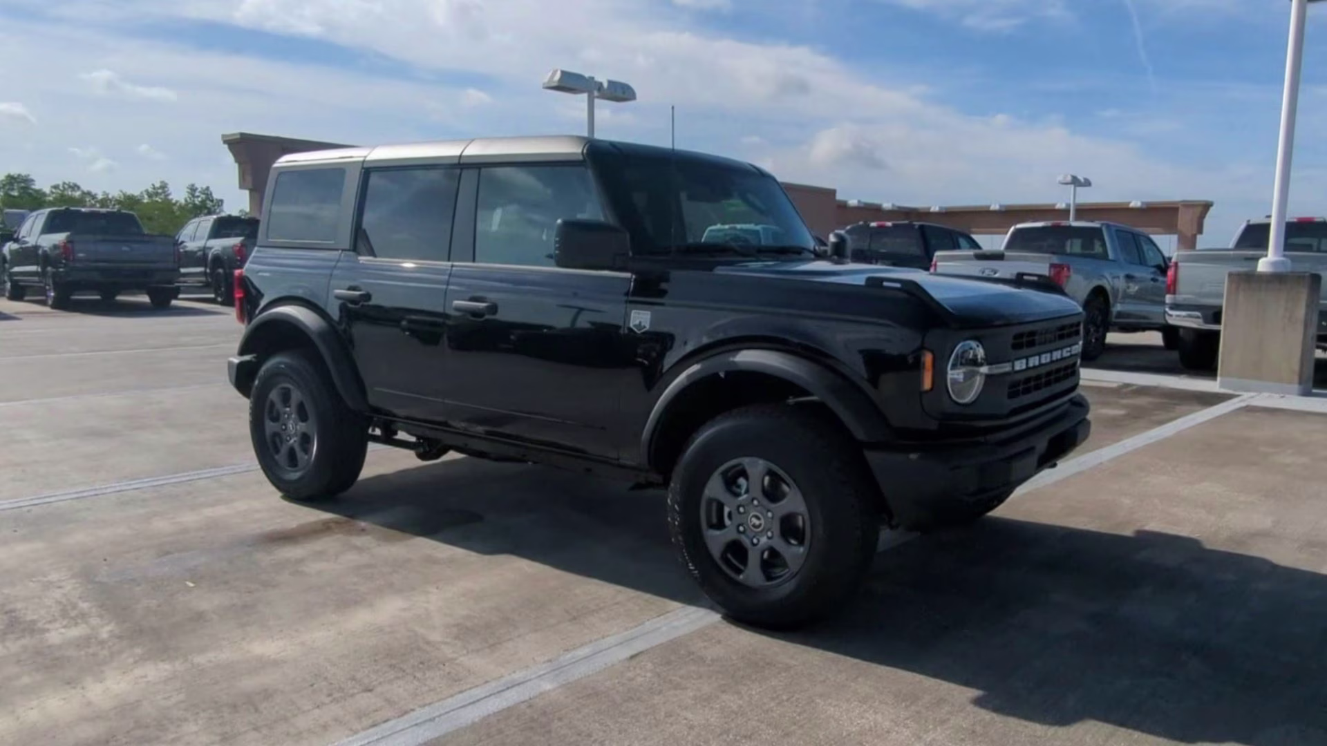 2026 Shadow Black Ford Bronco Big Bend 4X4 Convertible