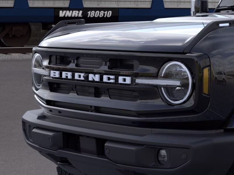 2026 Shadow Black Ford Bronco Outer Banks 4X4 Convertible