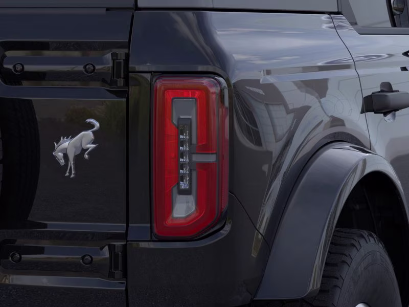 2026 Shadow Black Ford Bronco Outer Banks 4X4 Convertible