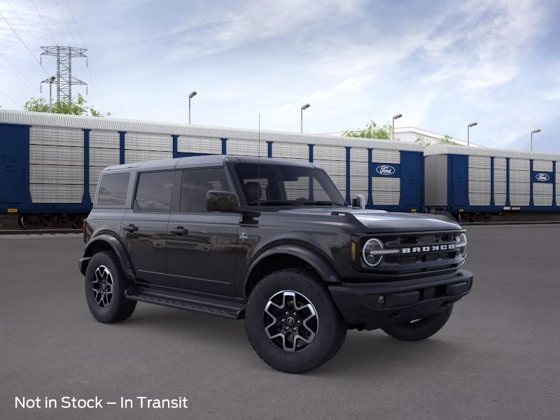 2026 Shadow Black Ford Bronco Outer Banks 4X4 Convertible