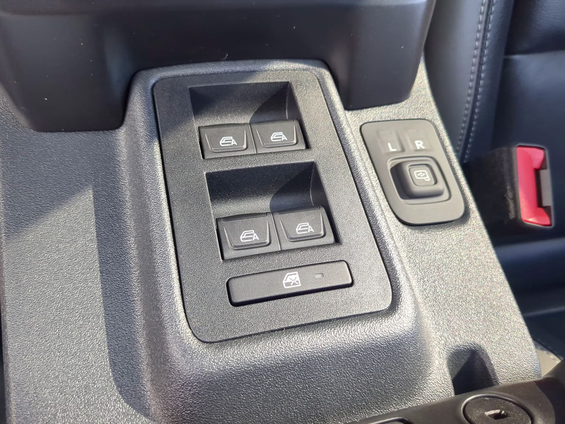 2026 Marsh Gray Ford Bronco Outer Banks 4X4 Convertible