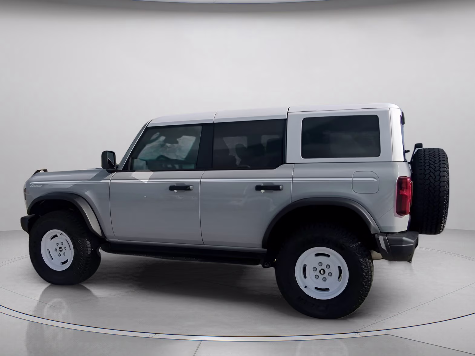 2026 Avalanche Gray Ford Bronco Heritage Edition 4X4 Convertible