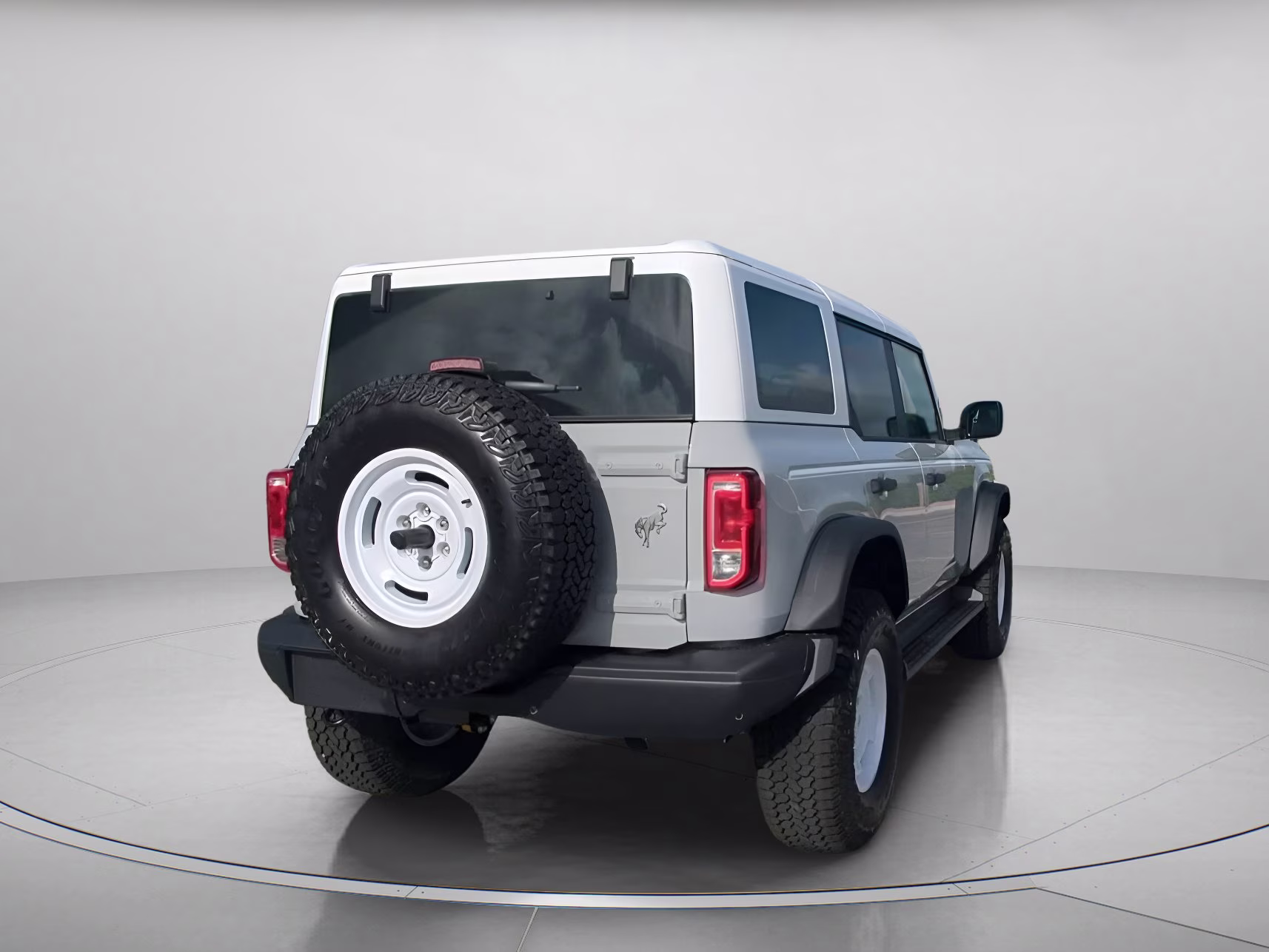 2026 Avalanche Gray Ford Bronco Heritage Edition 4X4 Convertible
