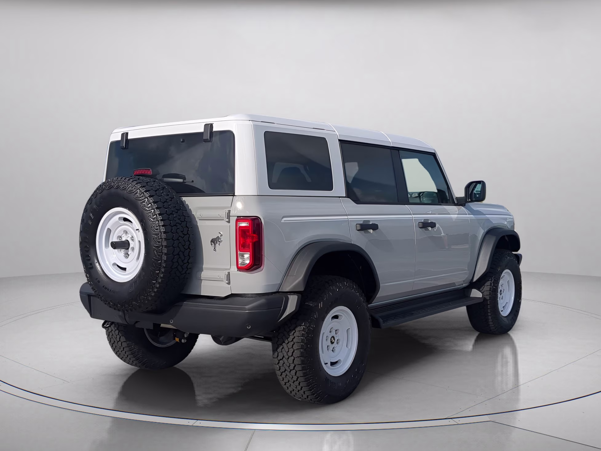 2026 Avalanche Gray Ford Bronco Heritage Edition 4X4 Convertible