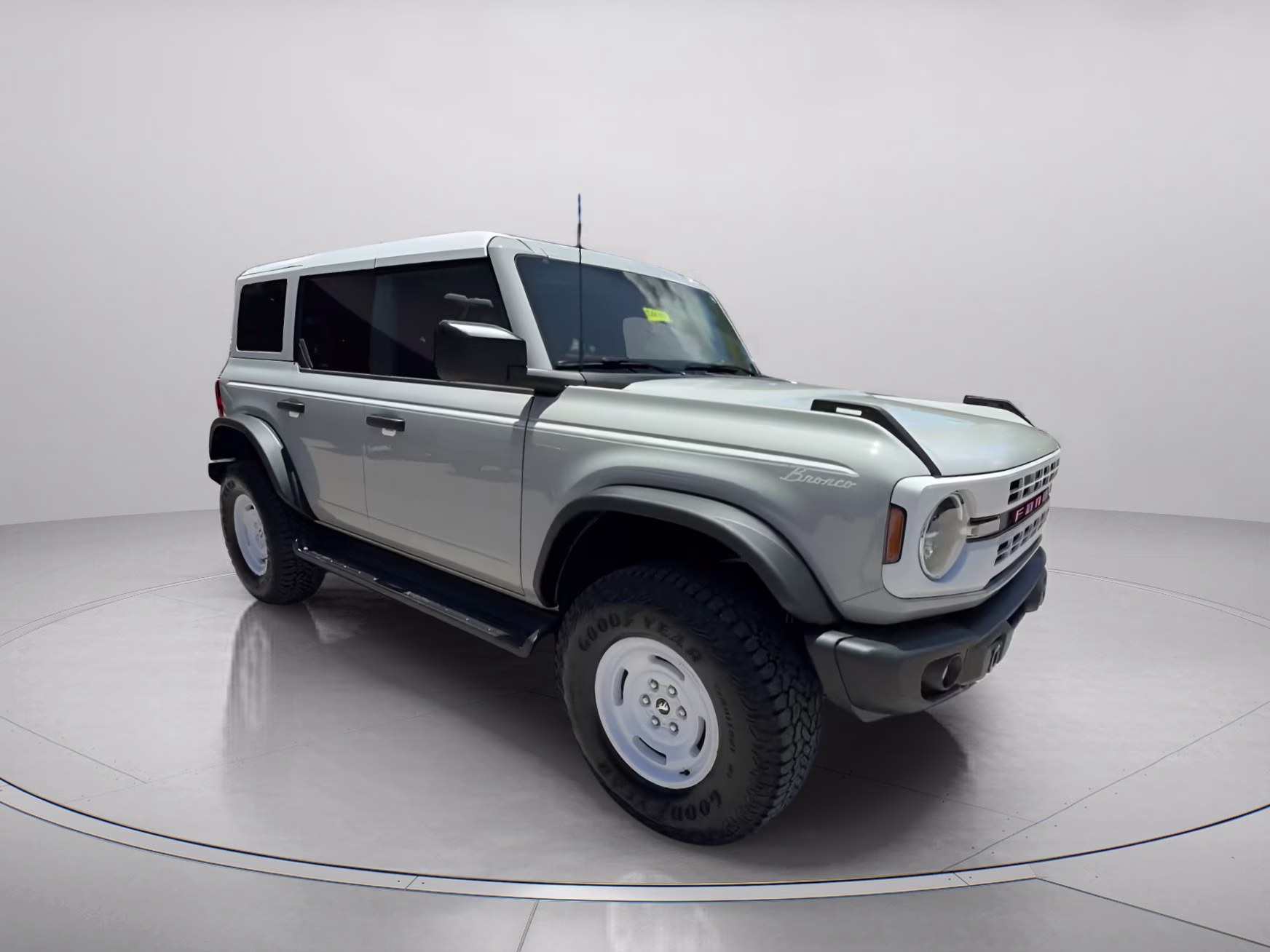 2026 Avalanche Gray Ford Bronco Heritage Edition 4X4 Convertible