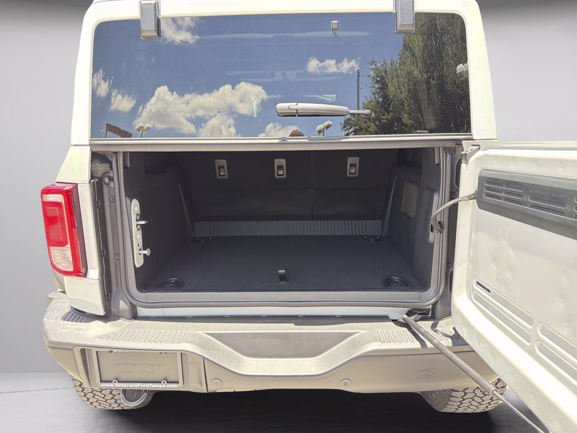 2026 Avalanche Gray Ford Bronco Heritage Edition 4X4 Convertible