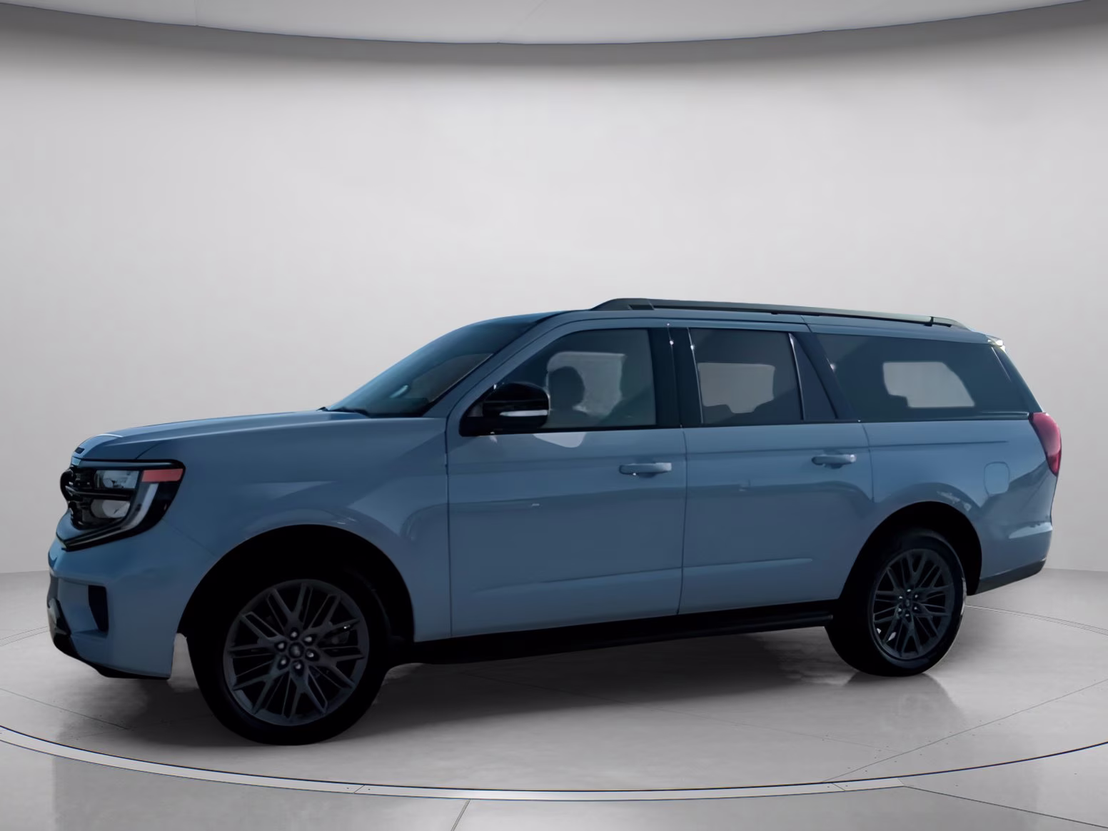 2026 Glacier Gray Metallic Tri-Coat Ford Expedition Max Platinum 4X4 SUV