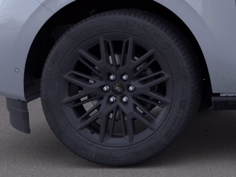 2026 Glacier Gray Metallic Tri-Coat Ford Expedition Max Platinum 4X4 SUV