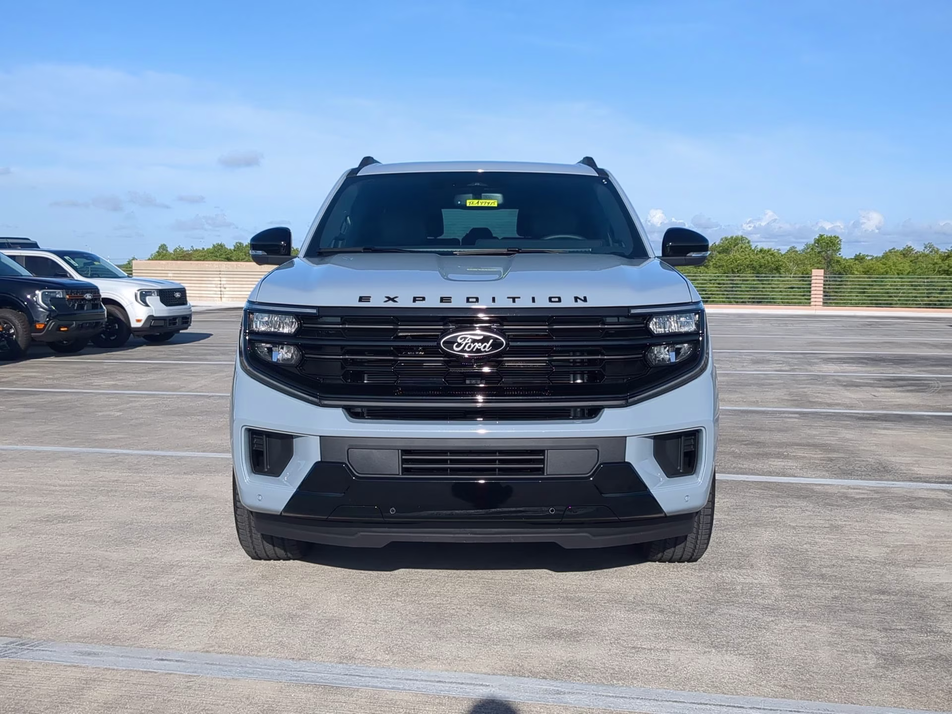 2026 Glacier Gray Metallic Tri-Coat Ford Expedition Max Platinum 4X4 SUV