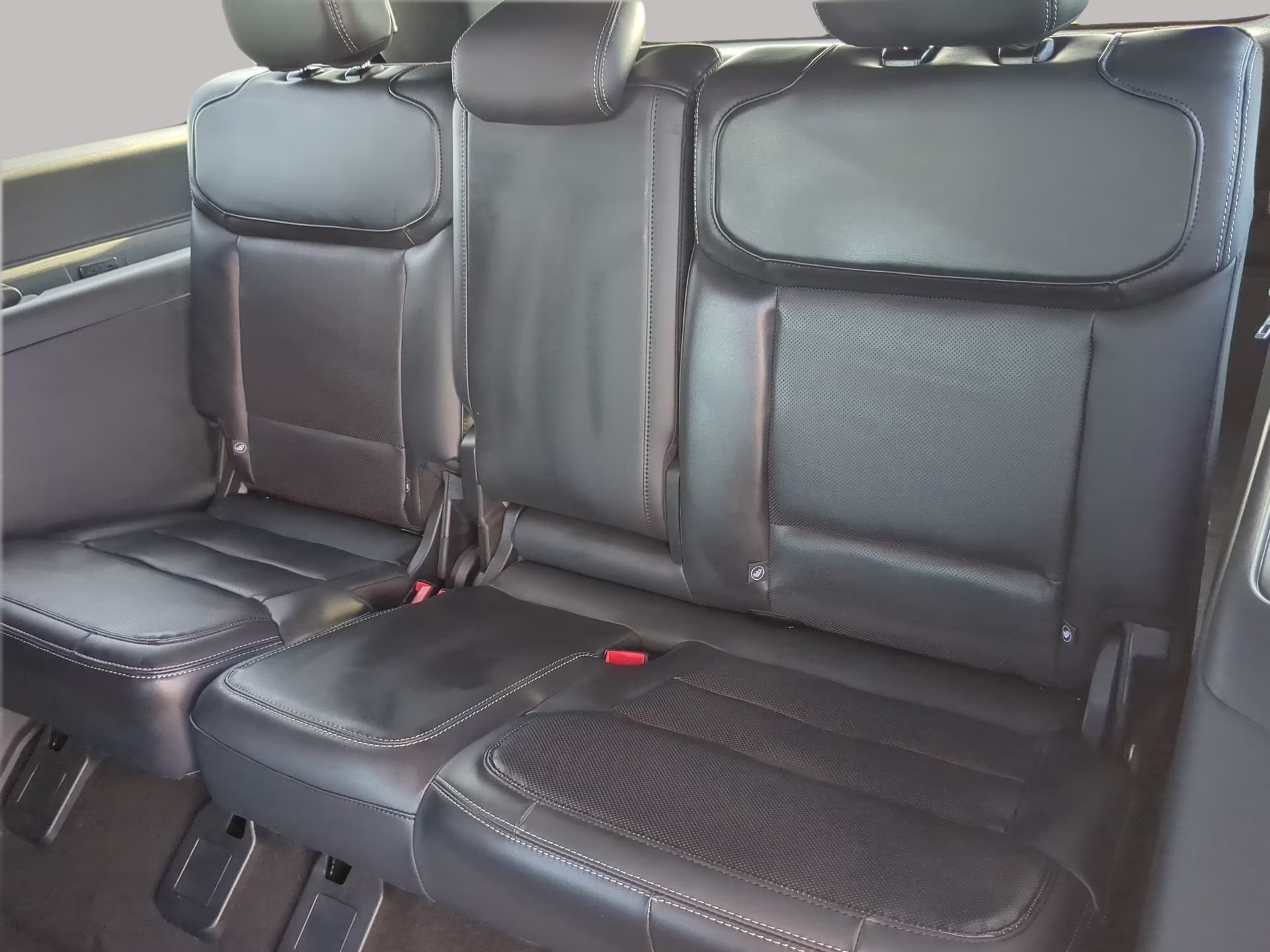 2026 Glacier Gray Metallic Tri-Coat Ford Expedition Max Platinum 4X4 SUV