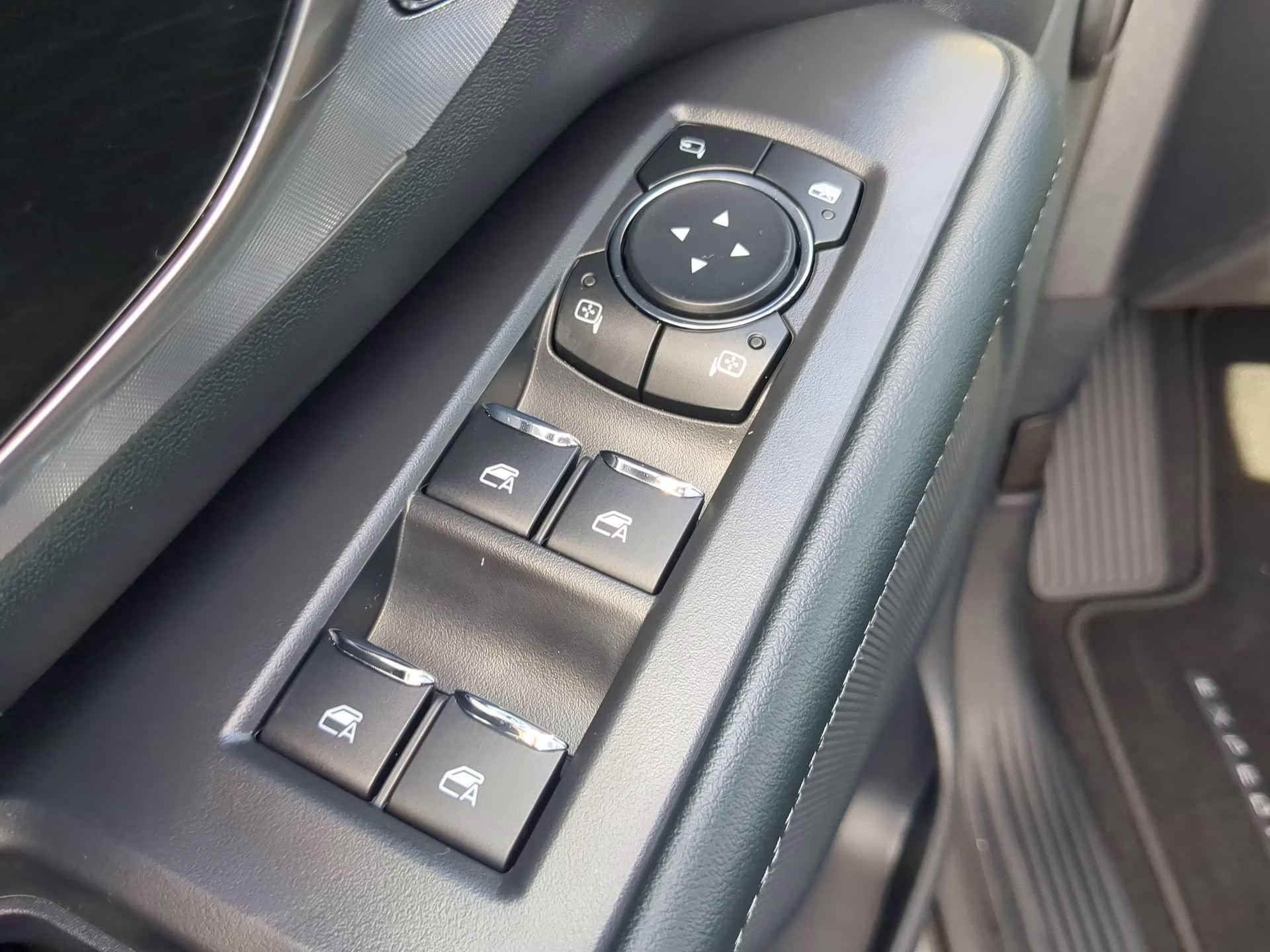 2026 Glacier Gray Metallic Tri-Coat Ford Expedition Max Platinum 4X4 SUV