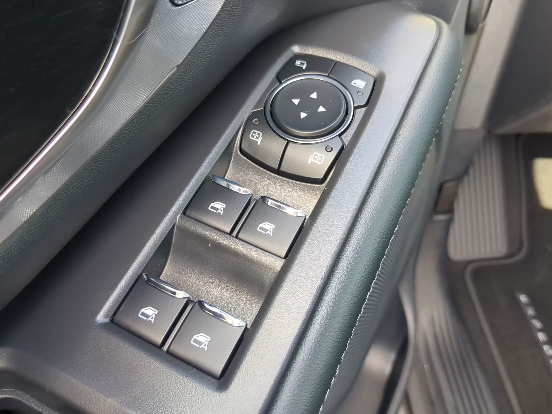 2026 Glacier Gray Metallic Tri-Coat Ford Expedition Max Platinum 4X4 SUV