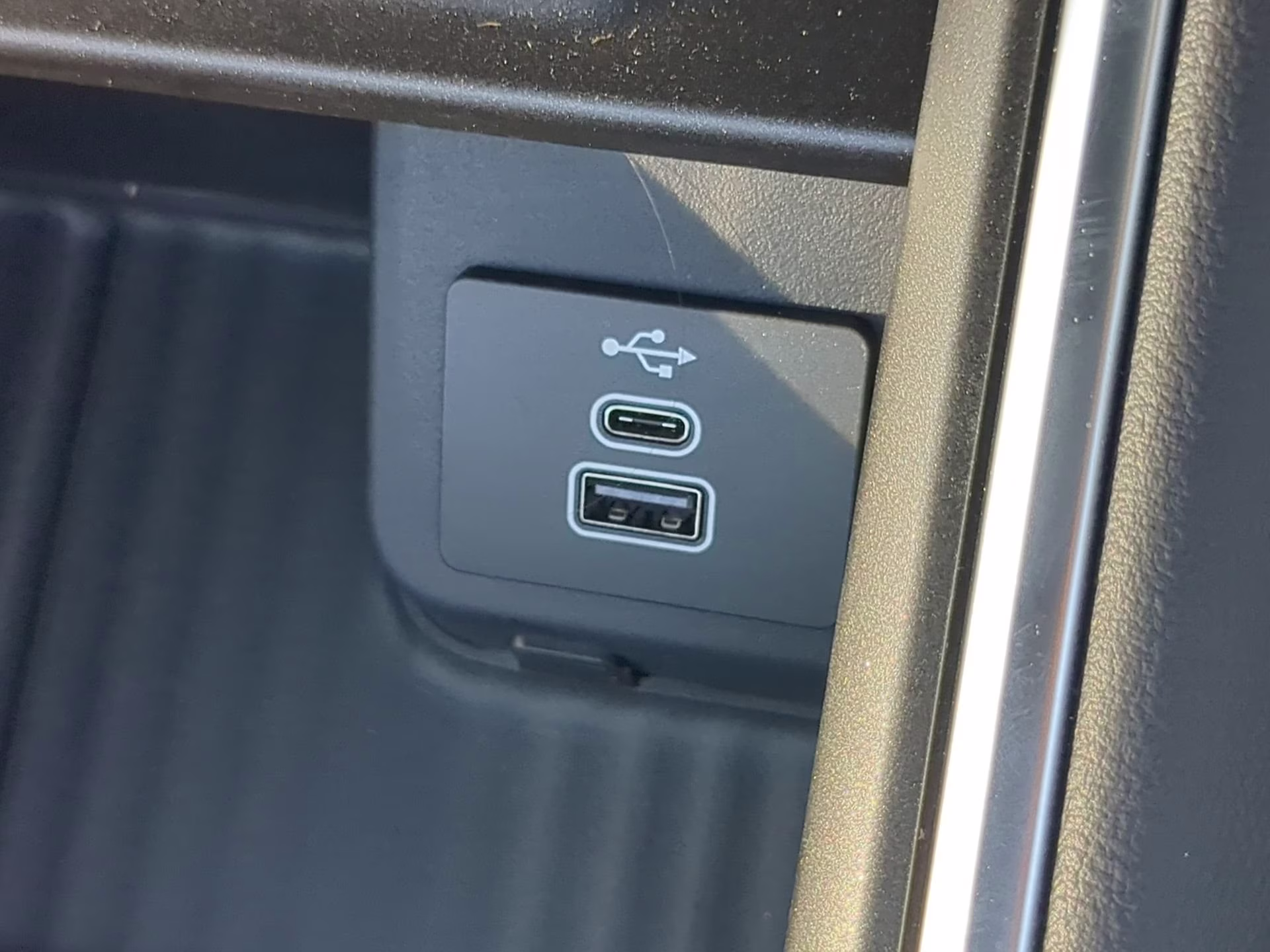 2026 Glacier Gray Metallic Tri-Coat Ford Expedition Max Platinum 4X4 SUV