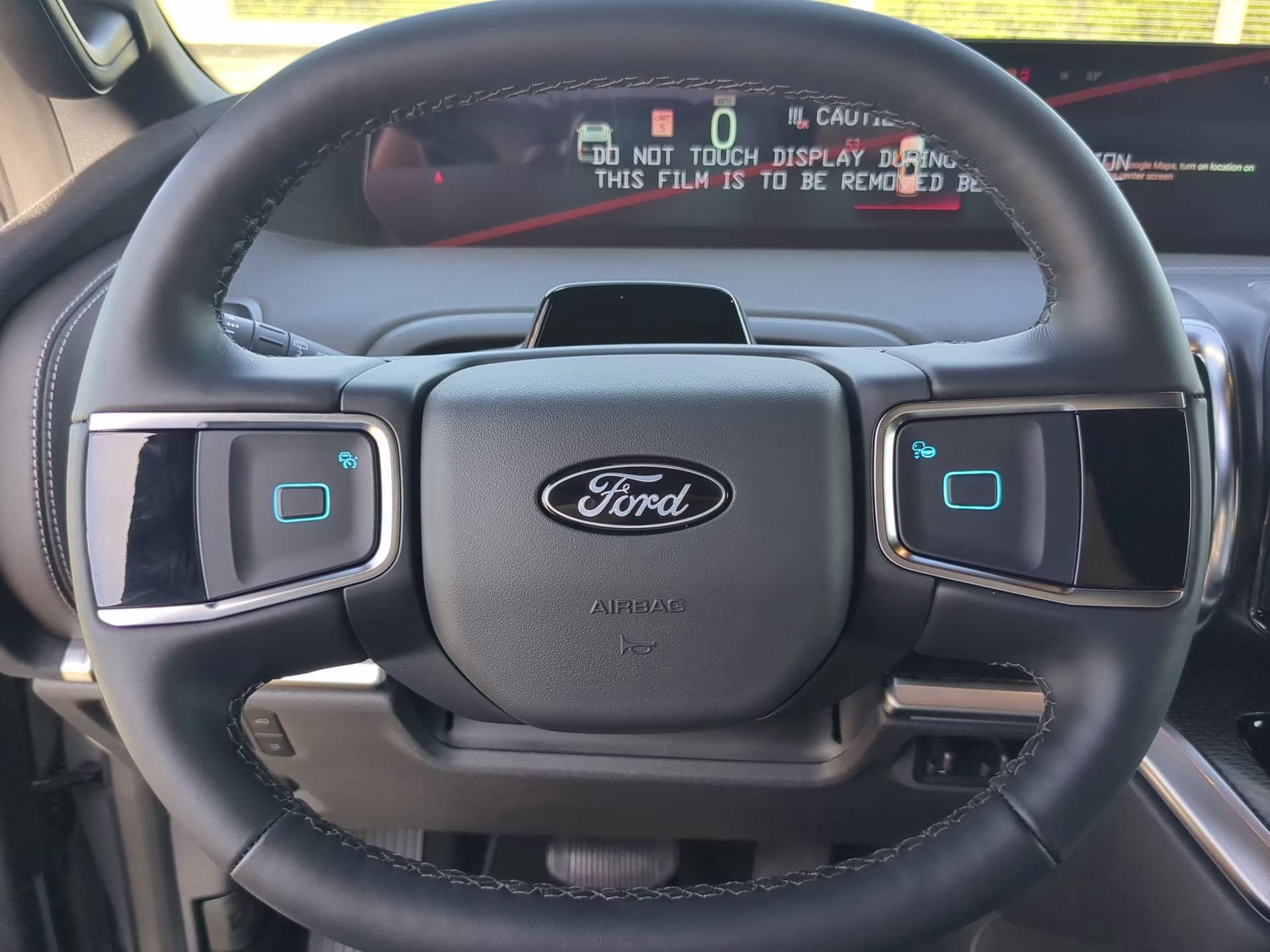 2026 Glacier Gray Metallic Tri-Coat Ford Expedition Max Platinum 4X4 SUV
