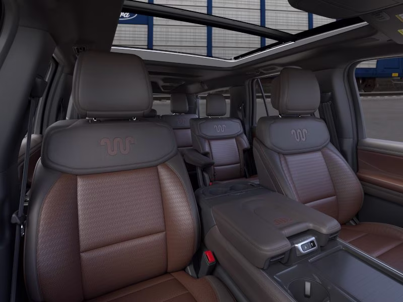 2026 Star White Metallic Tri-Coat Ford Expedition Max King Ranch 4X4 SUV