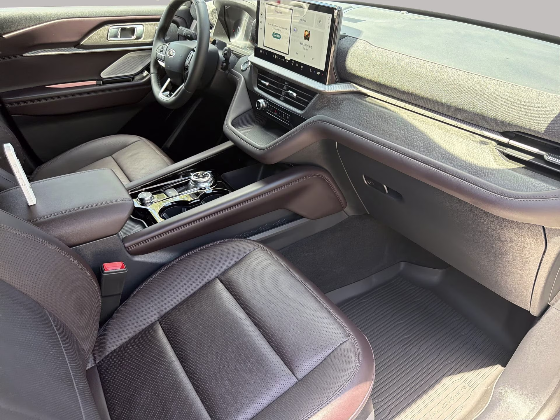 2026 Agate Black Metallic Ford Explorer Platinum RWD SUV