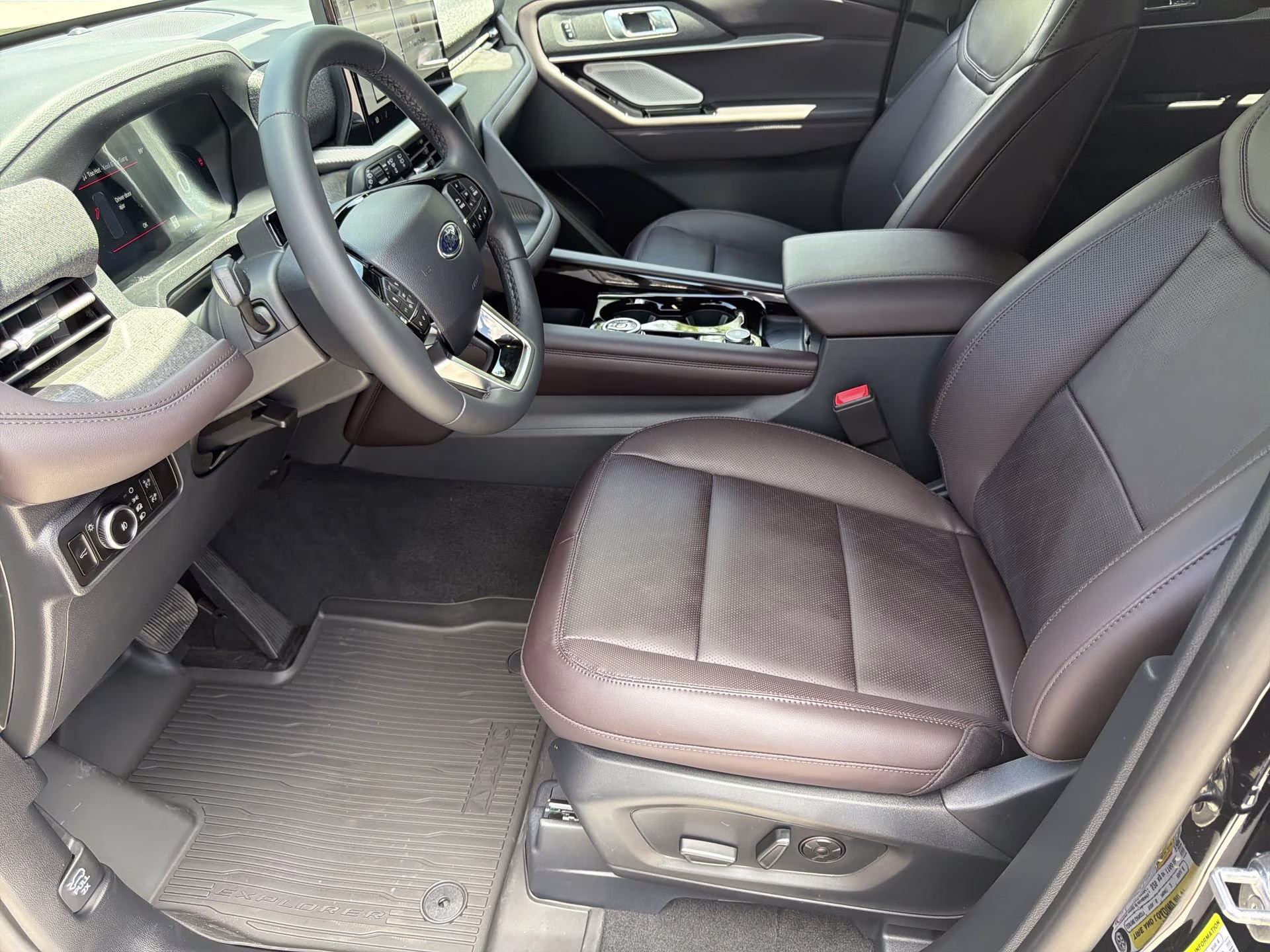 2026 Agate Black Metallic Ford Explorer Platinum RWD SUV