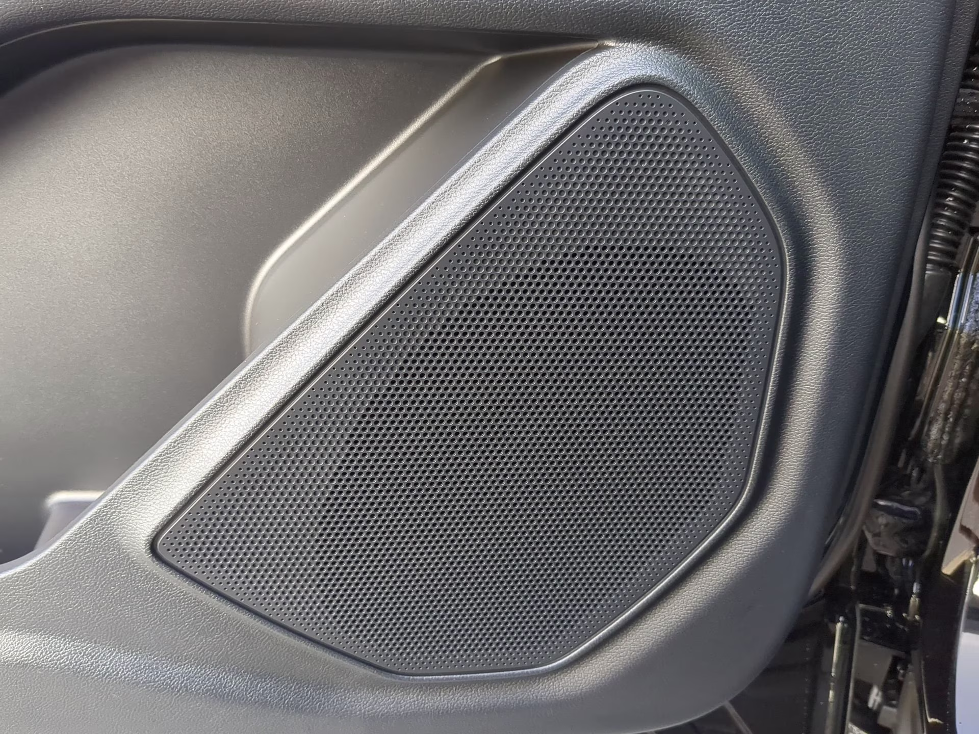 2026 Agate Black Metallic Ford Explorer ST-Line RWD SUV