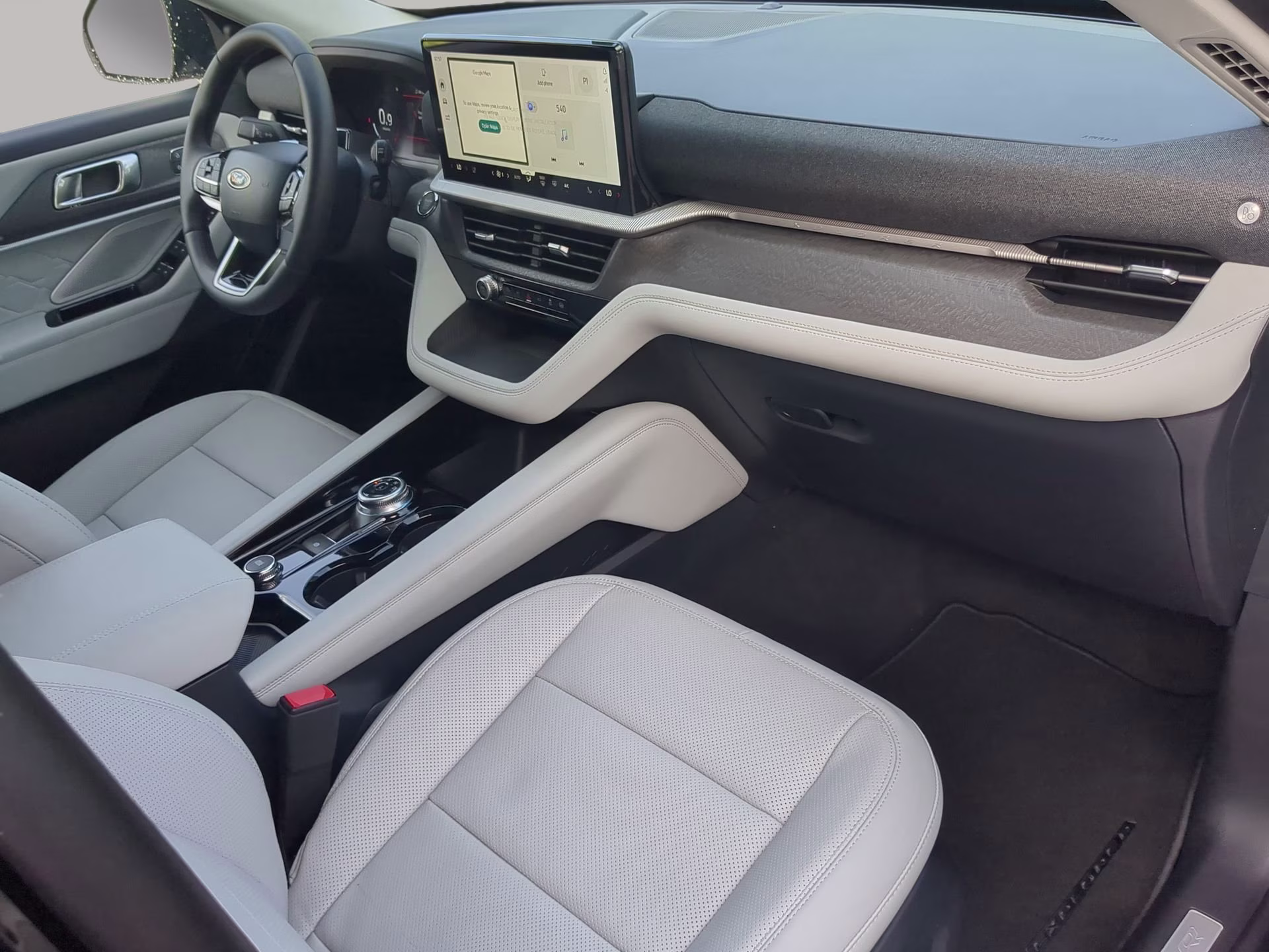 2026 Agate Black Metallic Ford Explorer Platinum 4X4 SUV