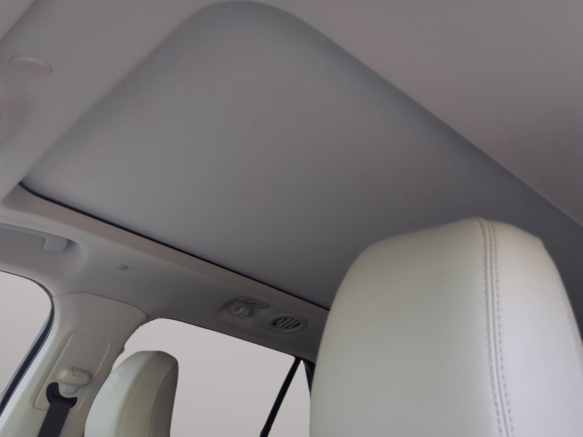 2026 Agate Black Metallic Ford Explorer Platinum 4X4 SUV