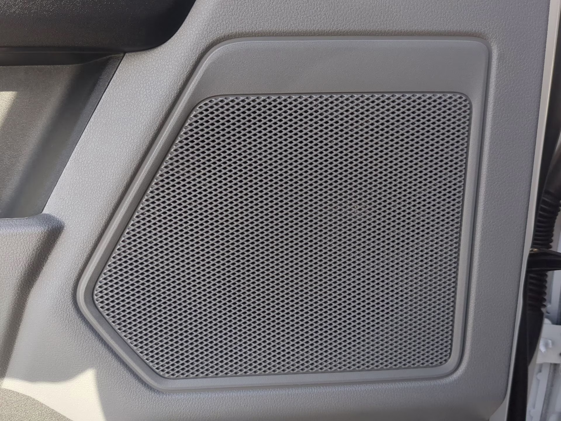 2026 Oxford White Ford Super Duty F-250 SRW XL Crew Cab Pickup 4X4 Truck