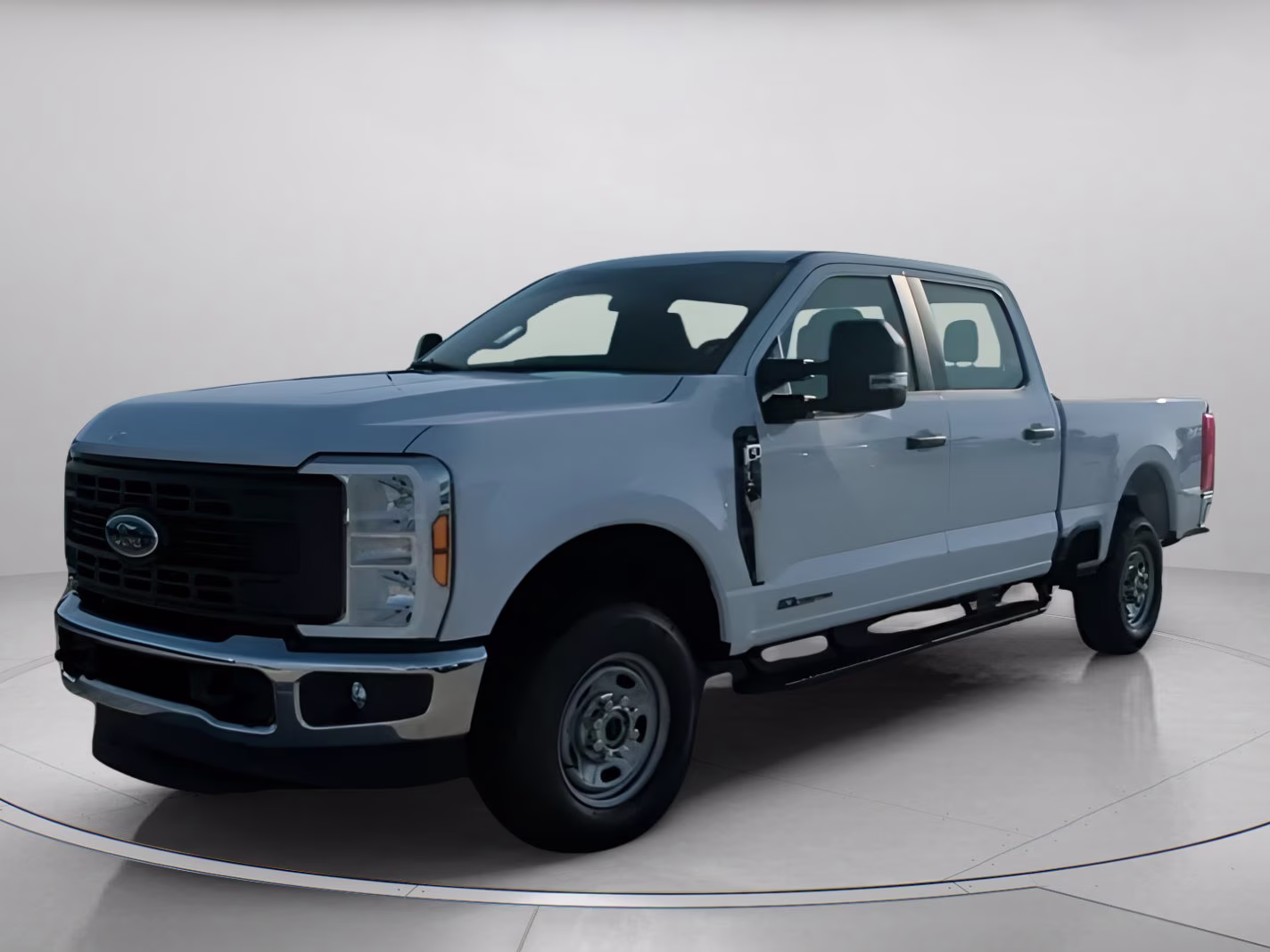 2026 Oxford White Ford Super Duty F-250 SRW XL Crew Cab Pickup 4X4 Truck