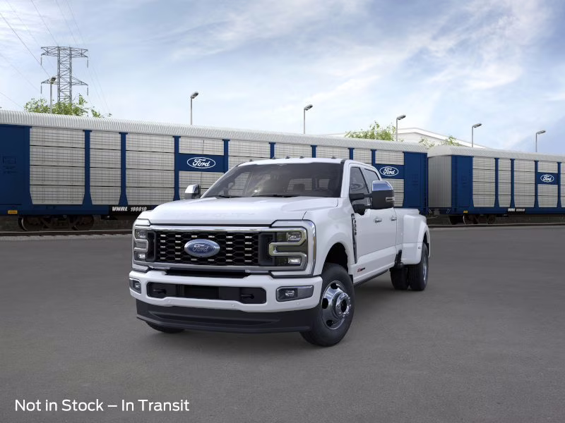 2026 Star White Metallic Tri-Coat Ford Super Duty F-350 DRW Platinum Crew Cab Pickup 4X4 Truck