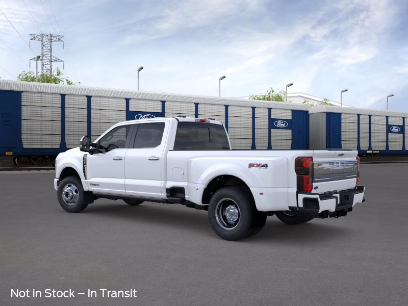 2026 Star White Metallic Tri-Coat Ford Super Duty F-350 DRW Platinum Crew Cab Pickup 4X4 Truck