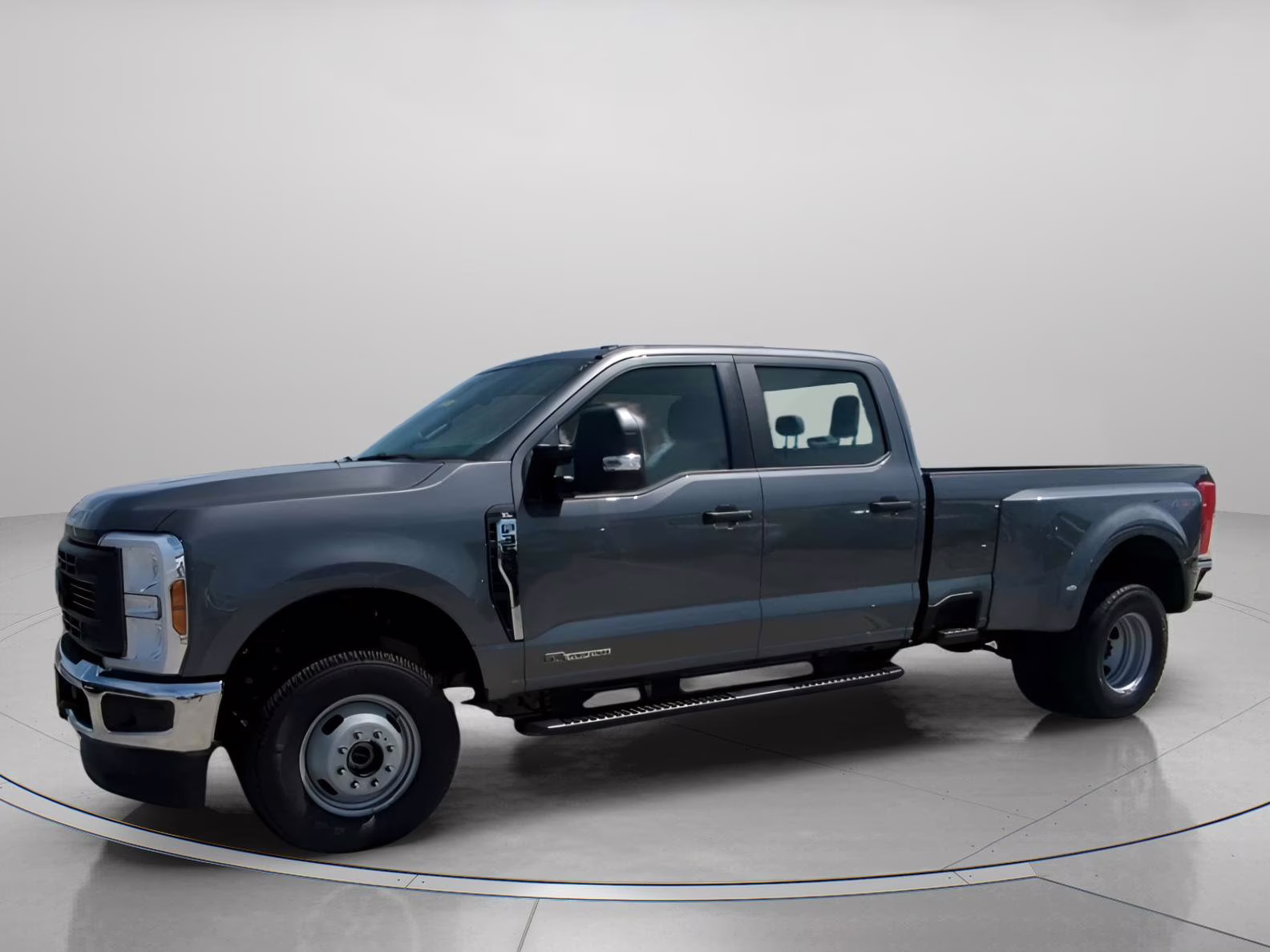 2026 Carbonized Gray Metallic Ford Super Duty F-350 DRW XL Crew Cab Pickup 4X4 Truck
