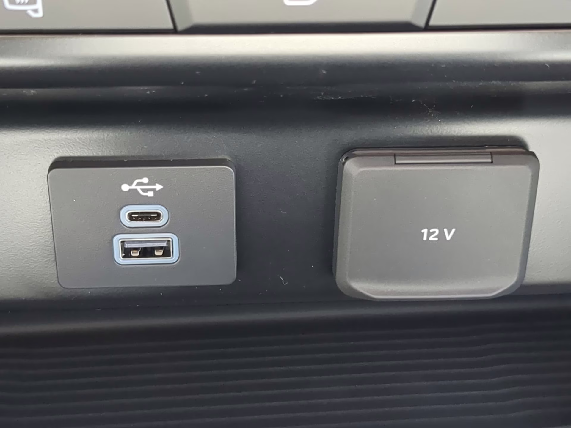 2026 Carbonized Gray Metallic Ford Super Duty F-350 DRW XL Crew Cab Pickup 4X4 Truck