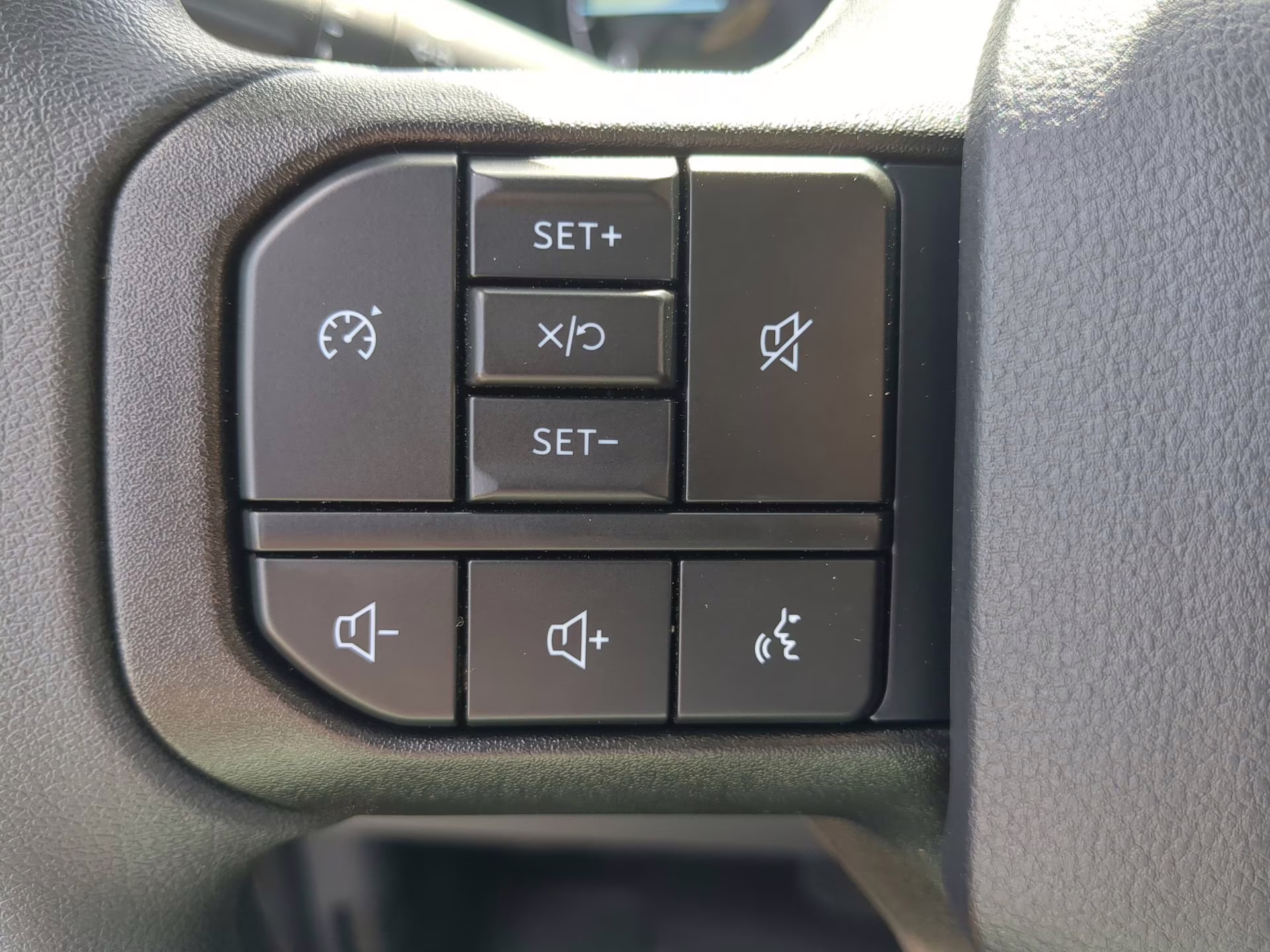 2026 Carbonized Gray Metallic Ford Super Duty F-350 DRW XL Crew Cab Pickup 4X4 Truck