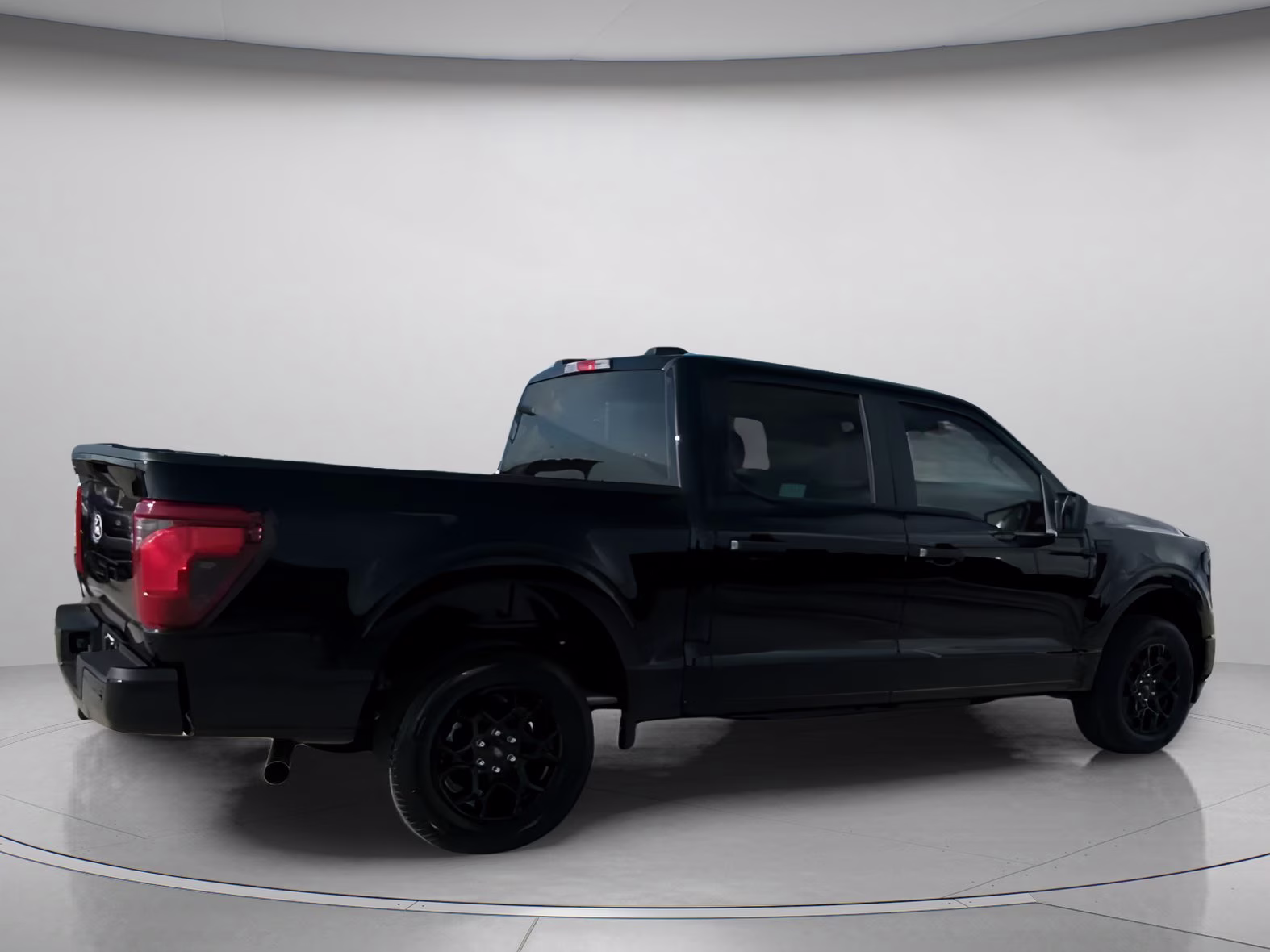 2026 Agate Black Metallic Ford F-150 STX Crew Cab Pickup RWD Truck